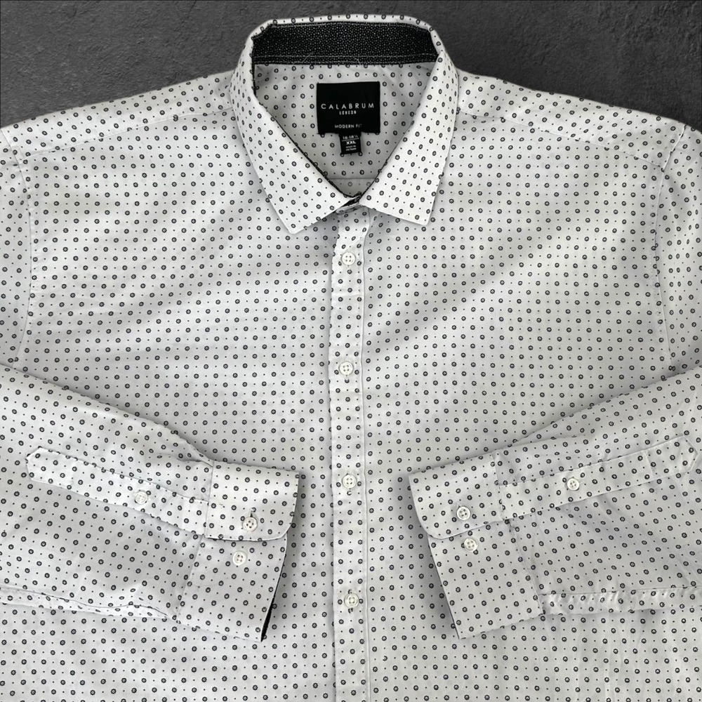 Calabrum London Shirt Mens 2XL White Black Dot‎ Modern Fit Dress Shirt